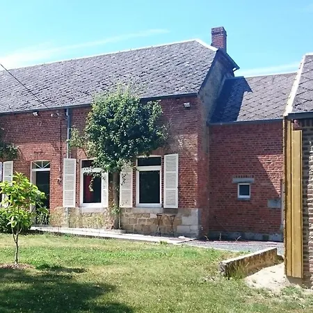 Spacieux Avec Jardin Clos Et Dortoir A - Fr-1-510-162 Vakantiehuis Liessies