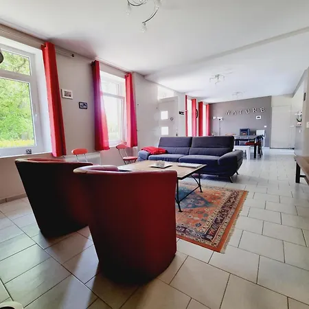 Spacieux Avec Jardin Clos Et Dortoir A - Fr-1-510-162 Liessies